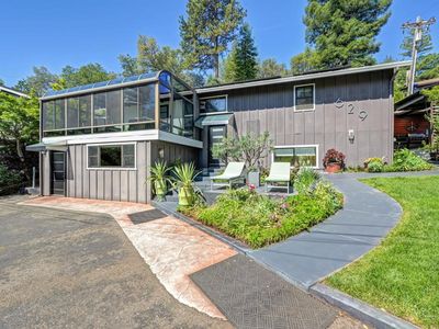 629 Canyon Dr