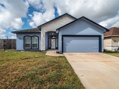 7225 Lake Serenity Dr
