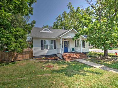 700 Sherwood Ave