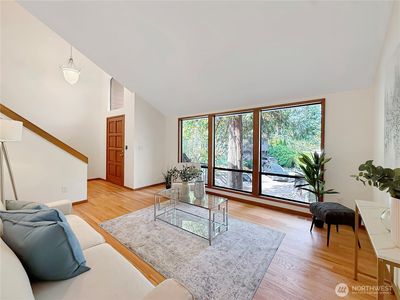 2925 W Lake Sammamish Parkway NE