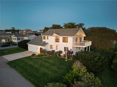 16 Larch Ave