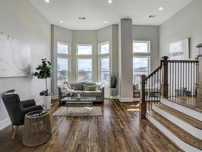 2020 McGowen St #I