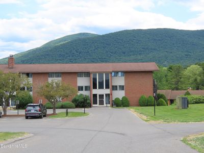 189 Stratton Rd APT C4