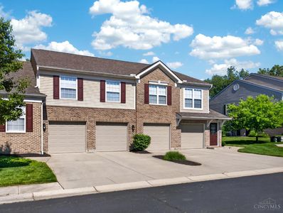 Property at 1755 Weatherstone Cir, Monroe, OH