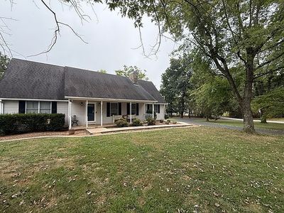 529 Bismarck Ln