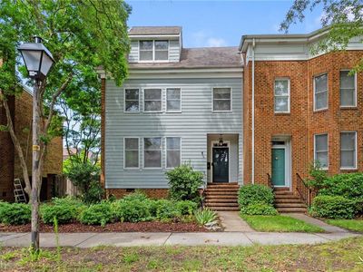 424 W Princess Anne Rd