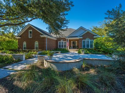 1330 Hidden Lakes Dr
