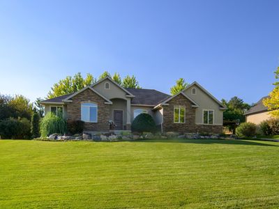 2397 N 1560 W
