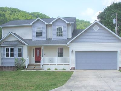 16 Richmond Hill Est