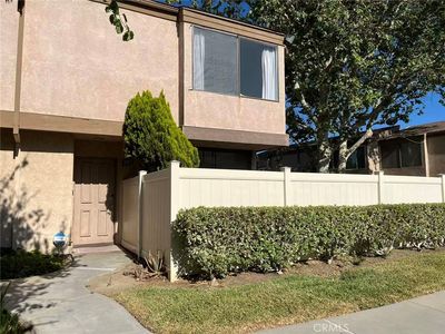 289 S Sentous Ave
