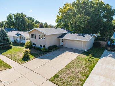 1606 Columbia Dr