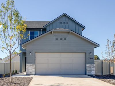 2389 N Silver Wolf Ave