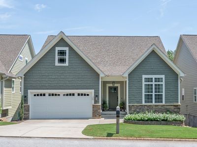 106 Pebble Creek Dr