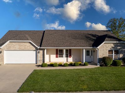 2404 Kensington Dr