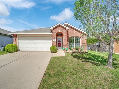 5205 Mirror Lake Dr