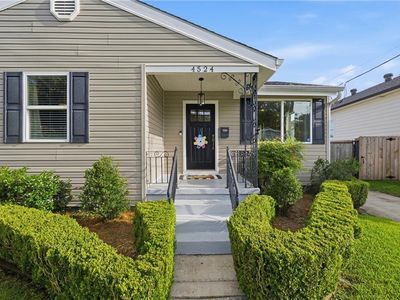 4524 Utopia Dr