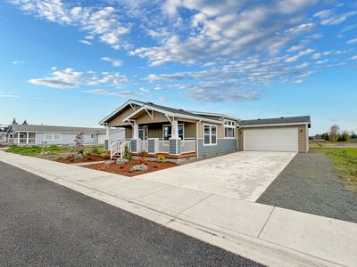 Sunset Bay - Wilmington Porch Plan, Lavender Meadows