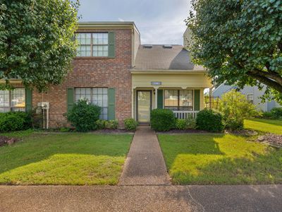 6573 Hickory Meadow Dr