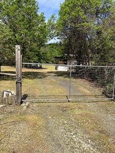 882 Wilderville Ln