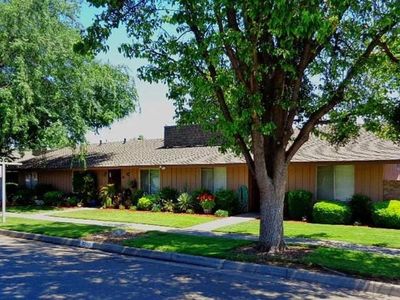 5090 N College Ave APT 104