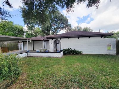 118 W Vashti Dr