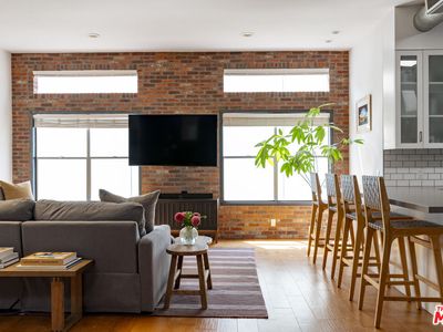 612 Flower Ave APT C