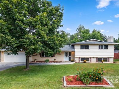 12592 W Freedom Dr