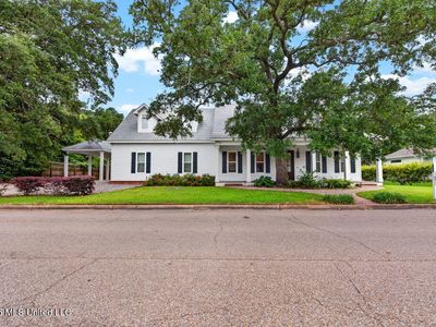 125 Espy Ave