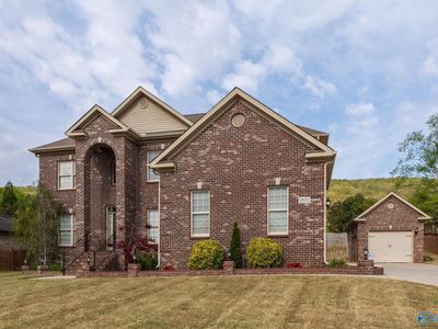 6807 Hampton Bend Cir SE