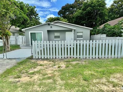 117 N Observatory Dr