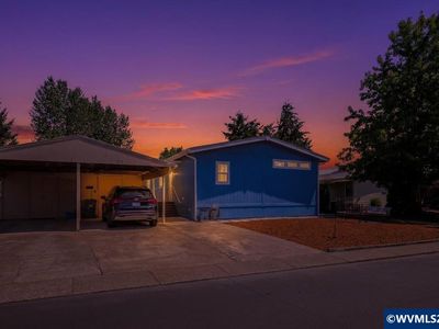 300 SE Lacreole Dr Unit 212