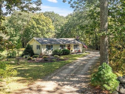 25 Old Coach Rd
