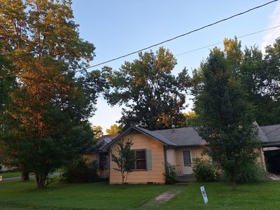 300 S Fir St