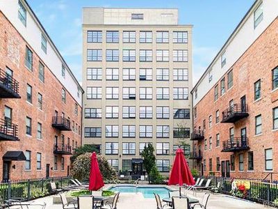 6533 E Jefferson Ave APT 604