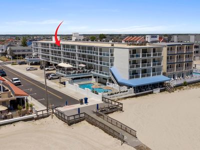 9103 Atlantic Ave #408