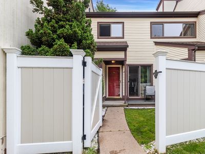 81 Main Street #20B