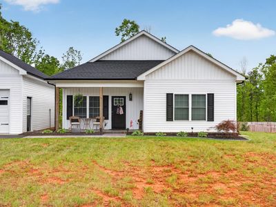 7793 Village Hwy