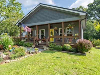 245 Lucille Ave