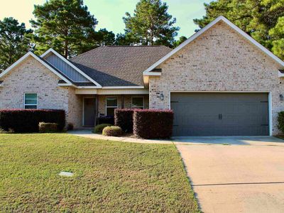 606 Amberley Ct