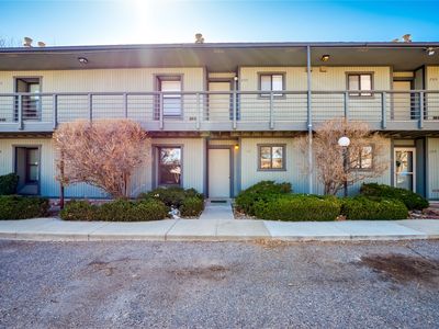 1300 Iris St APT 106