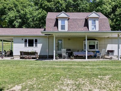 7736 Fort Laurens Rd NW