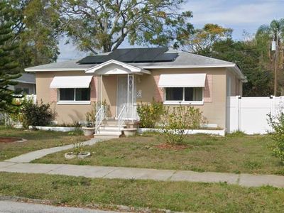 1329 34th Ave N