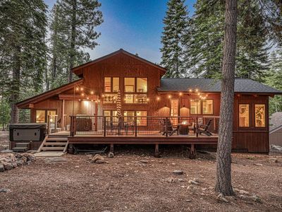 1623 Deer Path