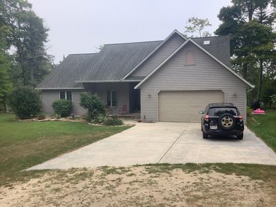 300 Hemlock Dr