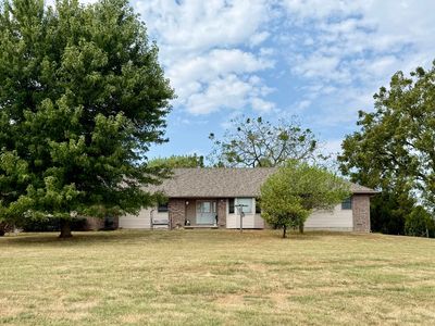 3015 Pool Drive