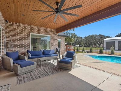 3275 Melvin Dr