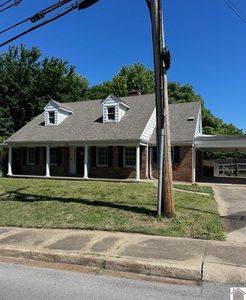 718 Moscow Ave