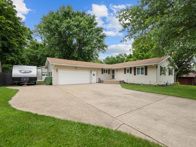 2445 Bobwhite Dr