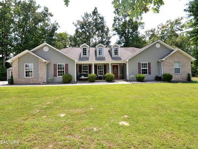 175 Logan Ln