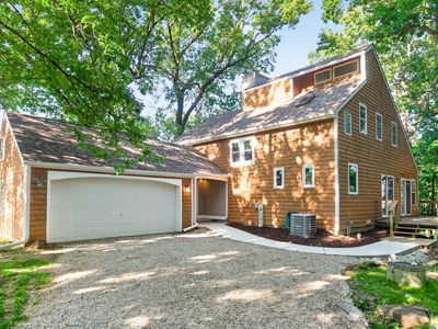 704 N Kaskaskia Dr